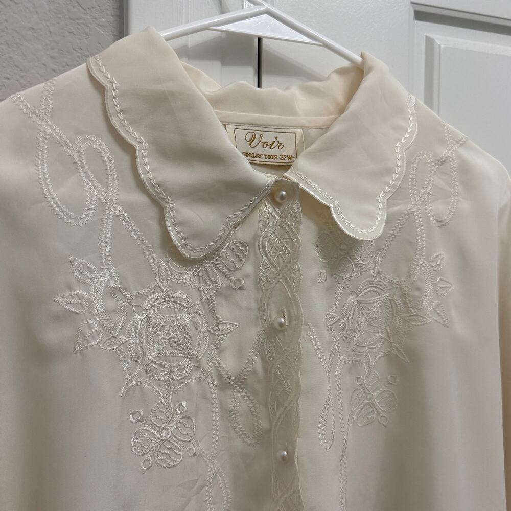 Vintage Voir Ivory Embroidered Button Up Blouse Romantic Cottagecore Women’s